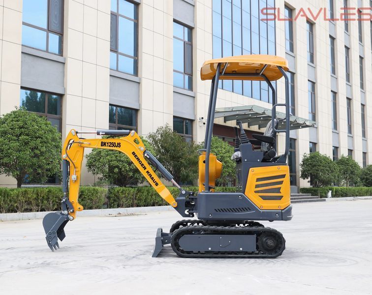 Мини-экскаватор Berger Kraus BK1250JS JOYSTICK с поворотной стрелой и ковшом 380 мм BK1250JS_380 фото
