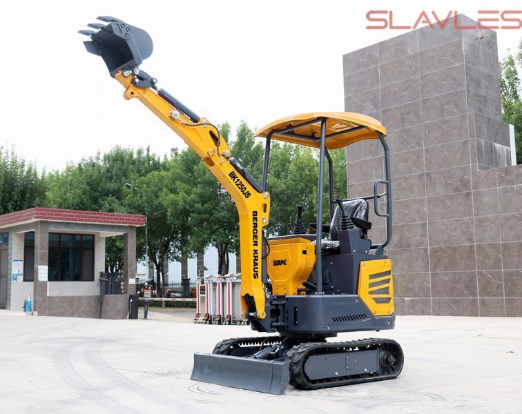 Мини-экскаватор Berger Kraus BK1250JS JOYSTICK с поворотной стрелой и ковшом 380 мм BK1250JS_380 фото