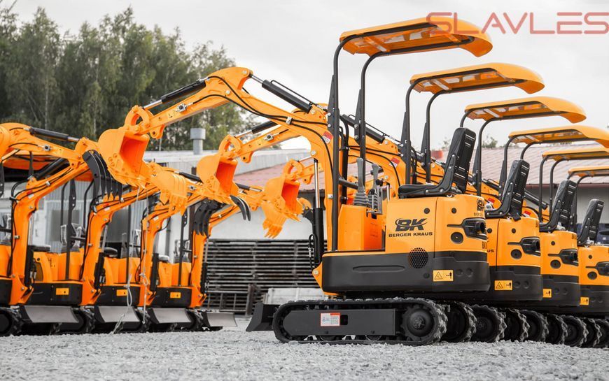 Мини-экскаватор Berger Kraus BK1200ASR с поворотной стрелой, раздвижными гусеницами и ковшом 380 мм BK1200ASR_380 фото