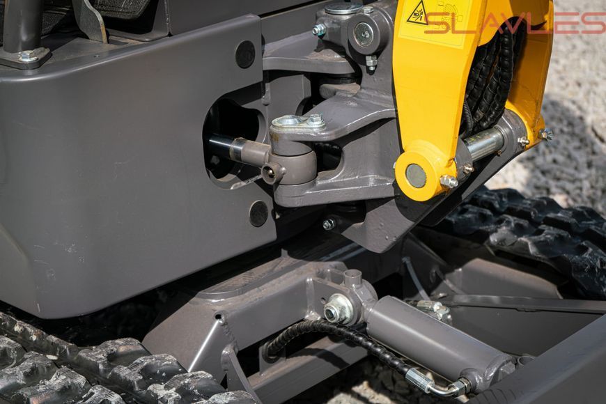 Міні-екскаватор Berger Kraus BK1000JS JOYSTICK з поворотною стрілою та повним комплектом навісного обладнання BK1000JS_set фото