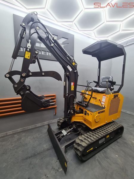 Міні-екскаватор Berger Kraus BK1500JS з джойстиком і навісним обладнанням KUBOTA BK1500JS_kpl фото