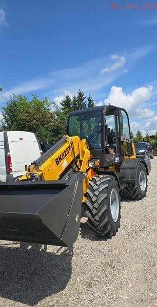Телескопический фронтальный погрузчик 2.5 т с кабиной Berger Kraus BK825T (двигатель YUNNEI Euro 5) BK825t фото