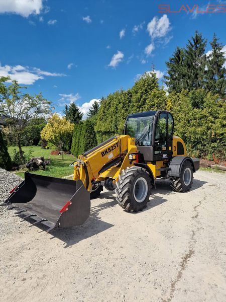 Телескопический фронтальный погрузчик 2.5 т с кабиной Berger Kraus BK825T (двигатель YUNNEI Euro 5) BK825t фото