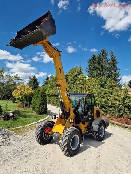 Телескопический фронтальный погрузчик 2.5 т с кабиной Berger Kraus BK825T (двигатель YUNNEI Euro 5) BK825t фото