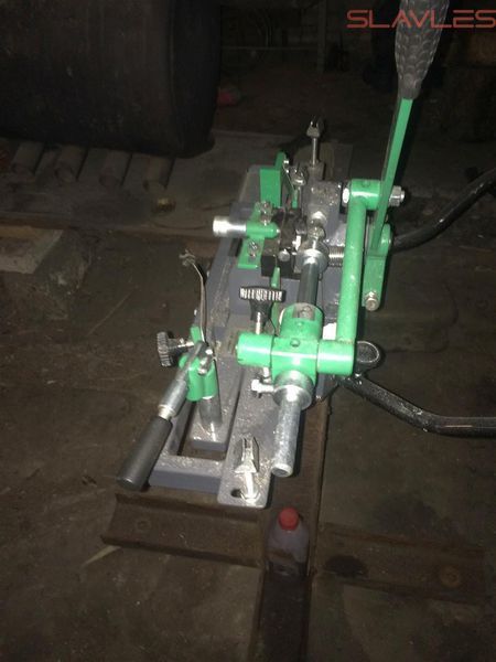 Верстат для розводки стрічкових пил Drozdowski RWM 122600599 фото
