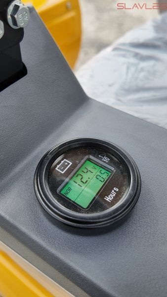 Міні-екскаватор Berger Kraus BK1000JS JOYSTICK з поворотною стрілою та ковшем 380 мм BK1000JS_380 фото