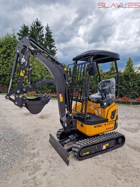 Мини-экскаватор Berger Kraus BK1700JS JOYSTICK с полной комплектацией и поворотной стрелой, KUBOTA BK1700JS_kpl фото