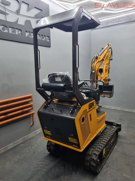 Мини-экскаватор Berger Kraus BK800BSR с поворотной стрелой, регулируемыми гусеницами и ковшом 380 мм BK800BSR_380__ фото
