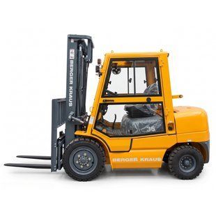 Дизельний вилочний навантажувач 3.5 т з кабіною Berger Kraus FD35 (щогла Triplex 4.5 м, двигун KUBOTA) FD35_45_KUBOTA фото