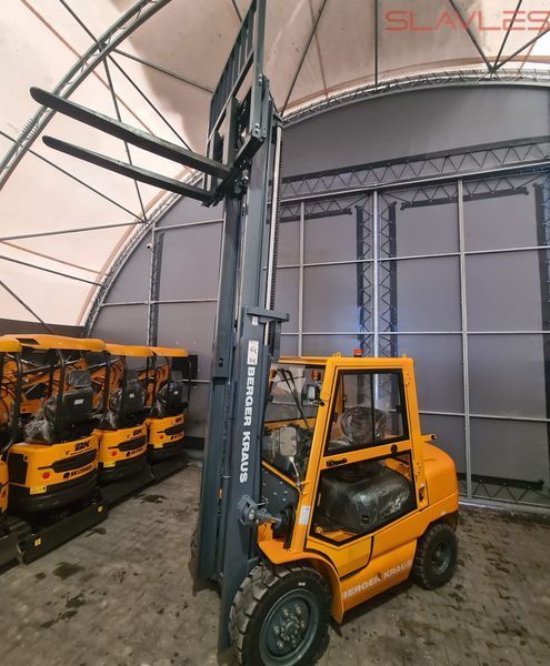 Дизельний вилочний навантажувач 3.5 т з кабіною Berger Kraus FD35 (щогла Triplex 4.5 м, двигун KUBOTA) FD35_45_KUBOTA фото