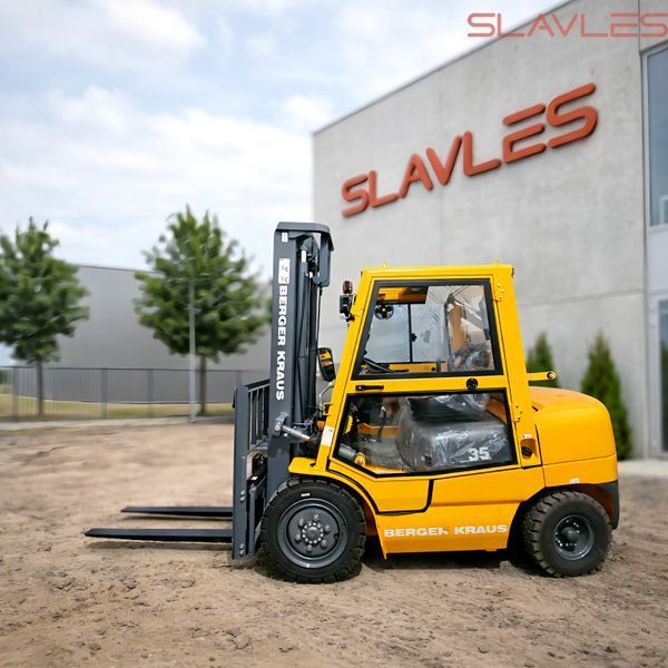 Дизельний вилочний навантажувач 3.5 т з кабіною Berger Kraus FD35 (щогла Triplex 4.5 м, двигун KUBOTA) FD35_45_KUBOTA фото