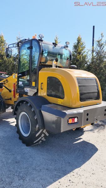 Фронтальний колісний навантажувач 2.5 т з кабіною Berger Kraus BK825 (двигун YUNNEI Euro 5) BK825 фото