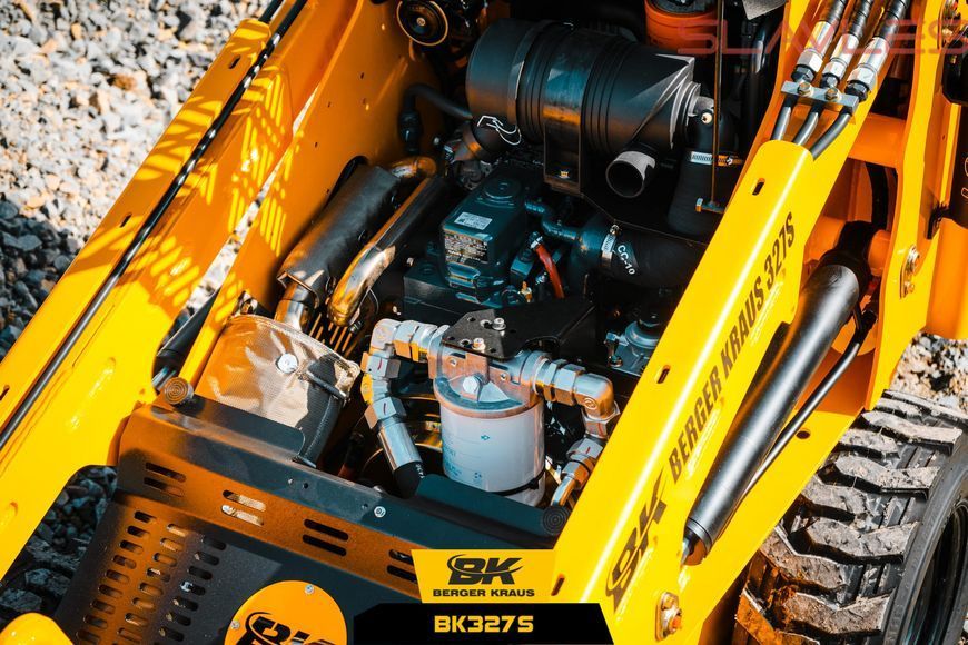 Міні-навантажувач Berger Kraus 327S KUBOTA Skid Steer з двигуном 25 к.с. TY-327S фото