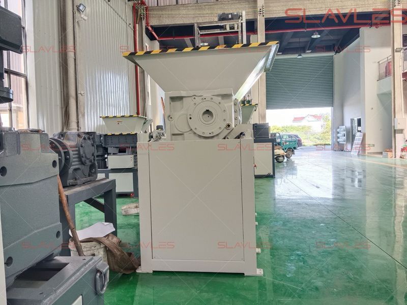 Двовалковий подрібнювач SHREDDER DB500 44 кВт (2x22 кВт) DB500_44_кВт фото