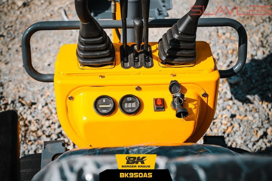 Міні-екскаватор Berger Kraus BK950AS з повним комплектом аксесуарів та поворотним важелем BK950AS_kpl фото