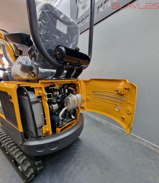 Мини-экскаватор Berger Kraus BK1200AS с полным комплектом аксессуаров и поворотной стрелой (двигатель KUBOTA) BK1200AS_kpl_ фото