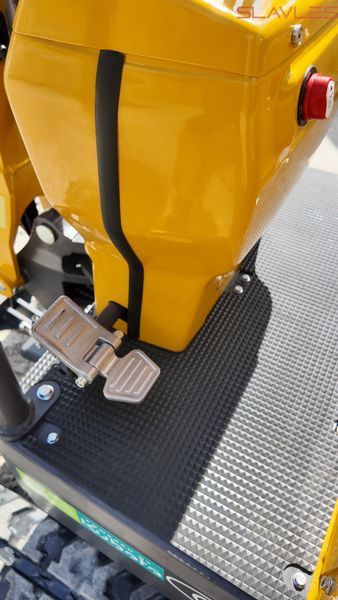 Мини-экскаватор Berger Kraus BK1150JS JOYSTICK (поворотная стрела, ковш 380 мм, мотор Kubota) BK1150JS_380(Z482) фото