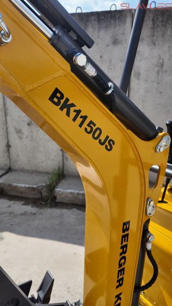 Мини-экскаватор Berger Kraus BK1150JS JOYSTICK (поворотная стрела, ковш 380 мм, мотор Kubota) BK1150JS_380(Z482) фото