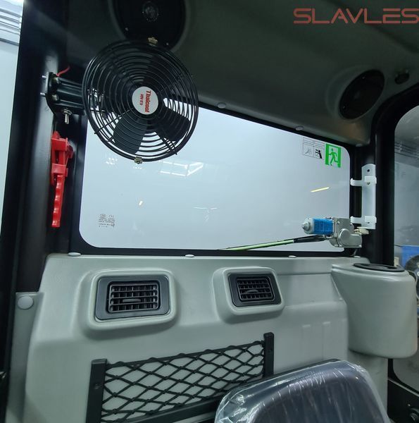Мини-экскаватор Berger Kraus BK2000NKSR с кабиной, принадлежностями и двигателем KUBOTA BK2000NKSR_kpl фото
