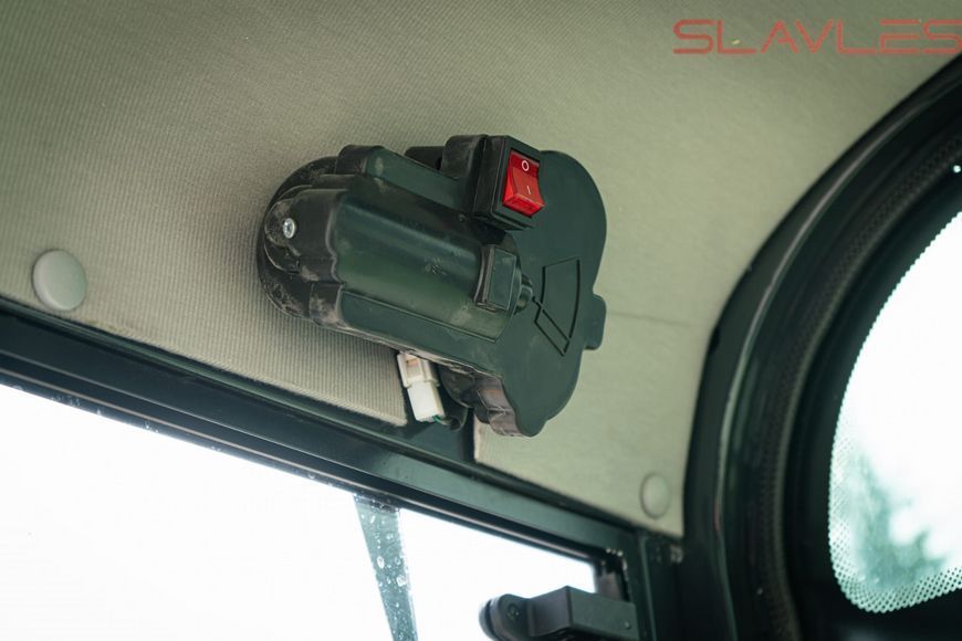 Міні-екскаватор Berger Kraus BK1250KJSR JOYSTICK з кабіною, повним комплектом аксесуарів, поворотною стрілою та розсувними гусеницями BK1250KJSR_kpl фото